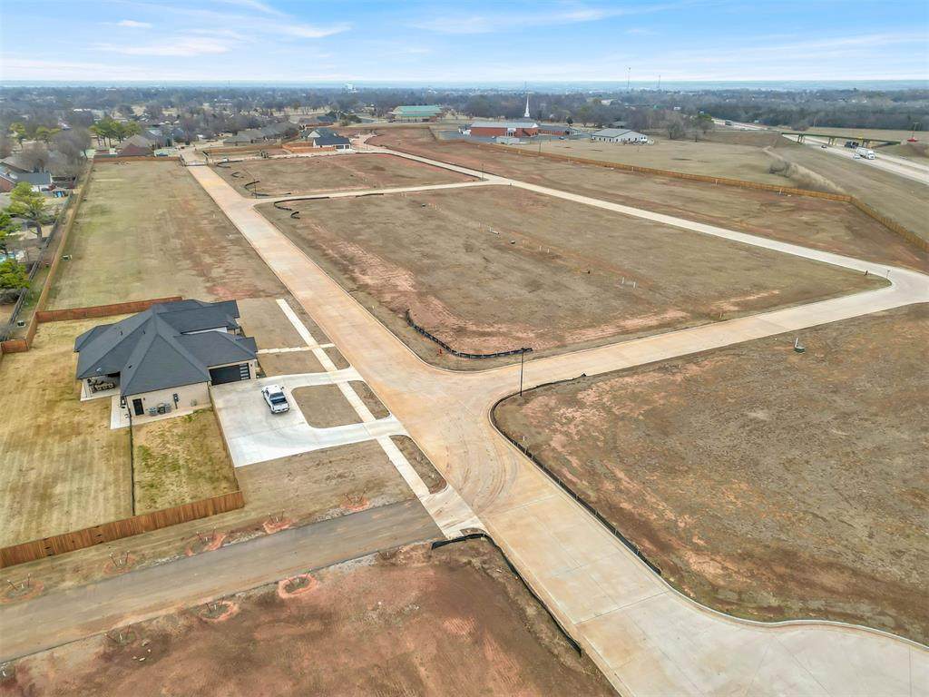 3514 Scissortail Lane - Photo 1