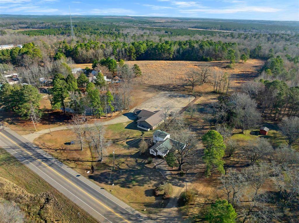 1664 Us Highway 259 - Photo 1