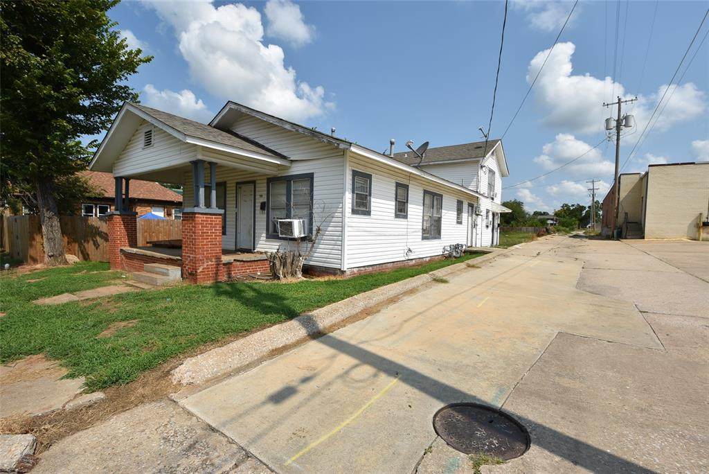 110 Evans Street - Photo 1