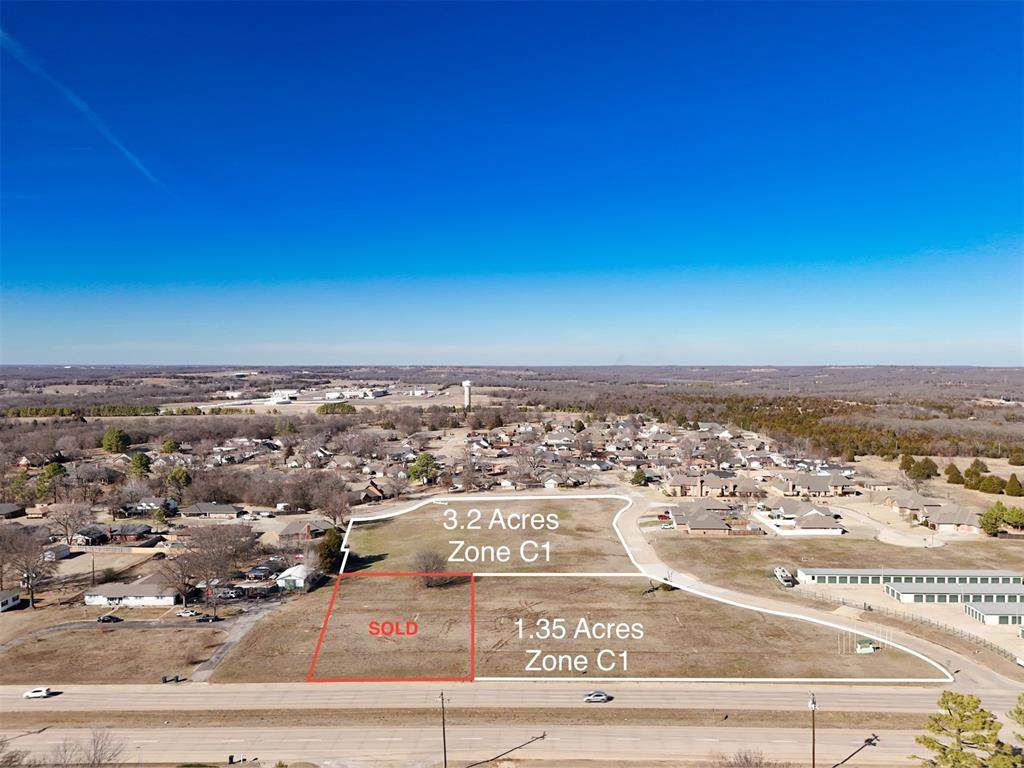 00 Eastgate Drive - Photo 1