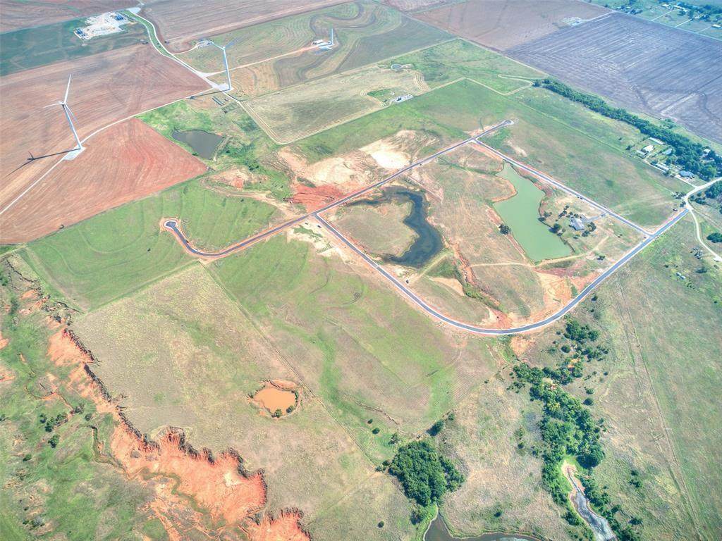 978 Hadley Lane - Photo 1