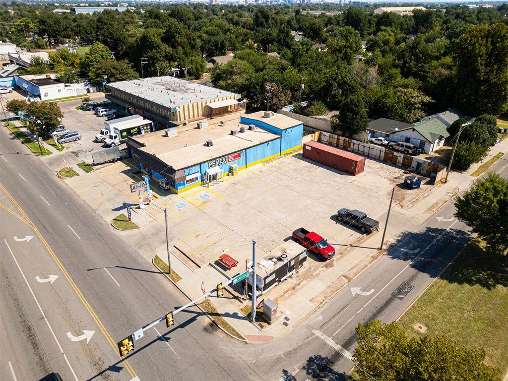 2514 Agnew Avenue - Photo 1