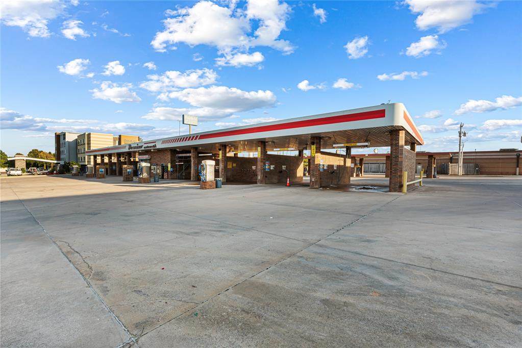 1505 Domino Drive - Photo 1