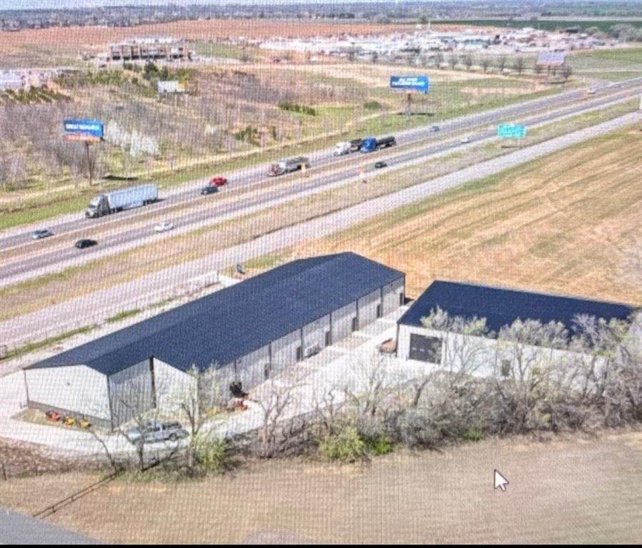 121 Airport Road - Photo 1