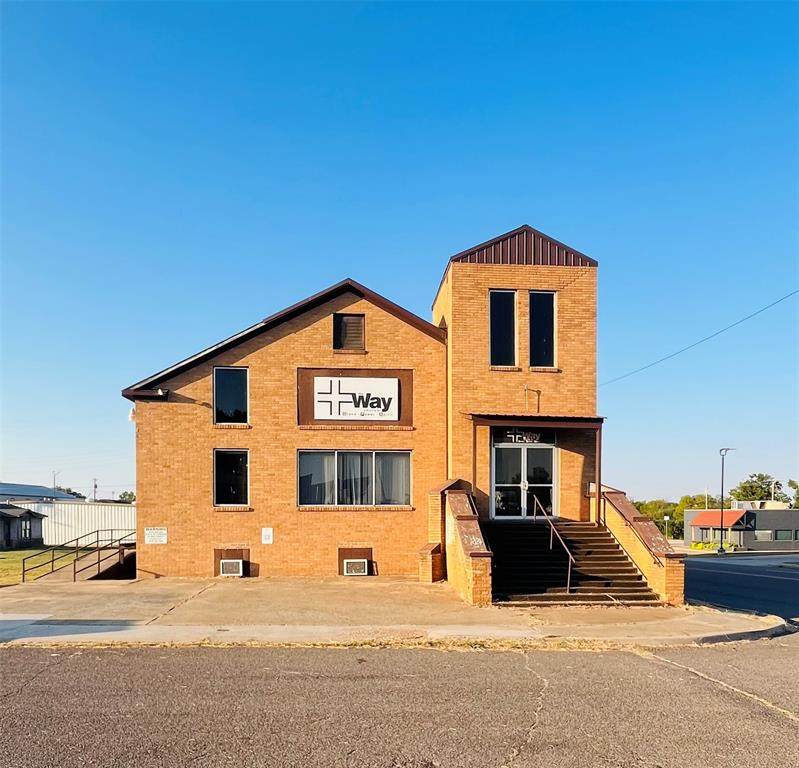 104 Walnut Avenue - Photo 1