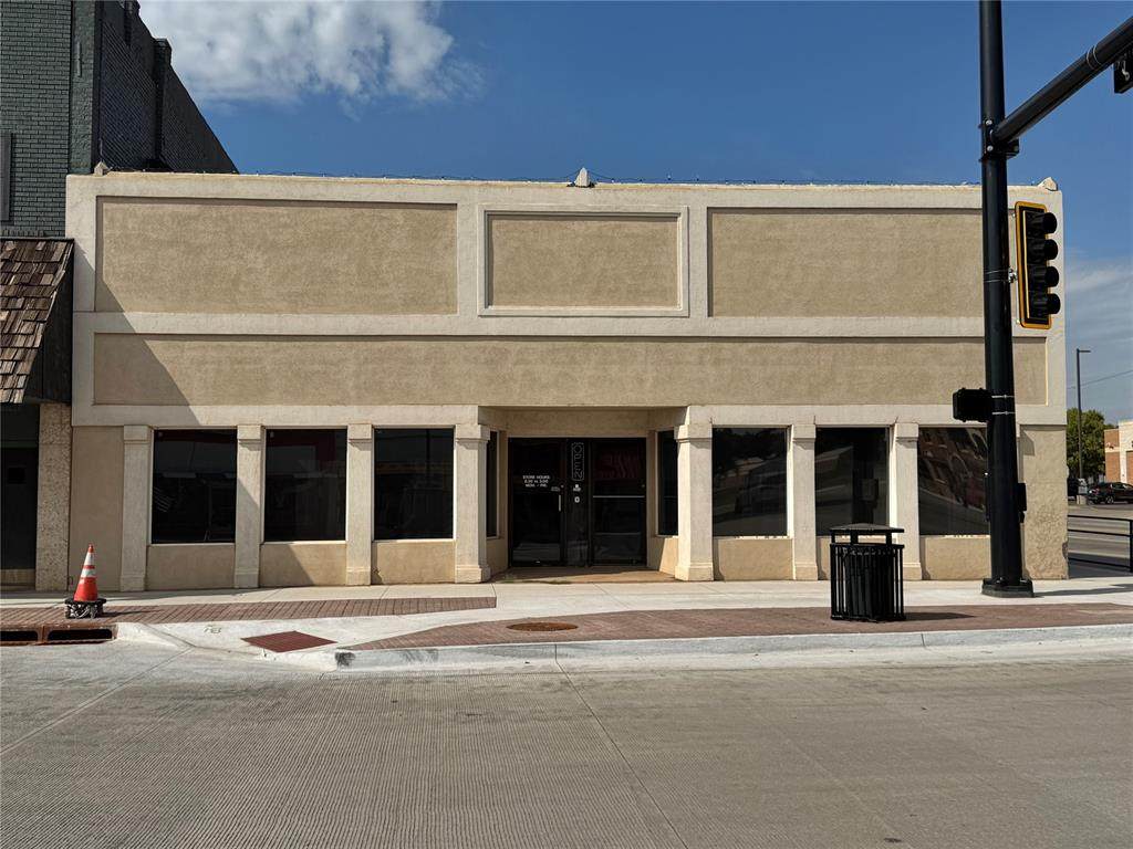 121 Main Street - Photo 1