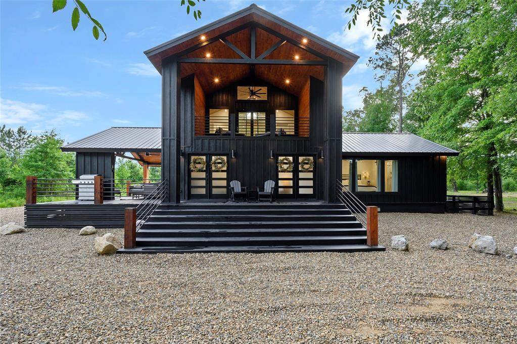 315 White Fox Lane - Photo 1