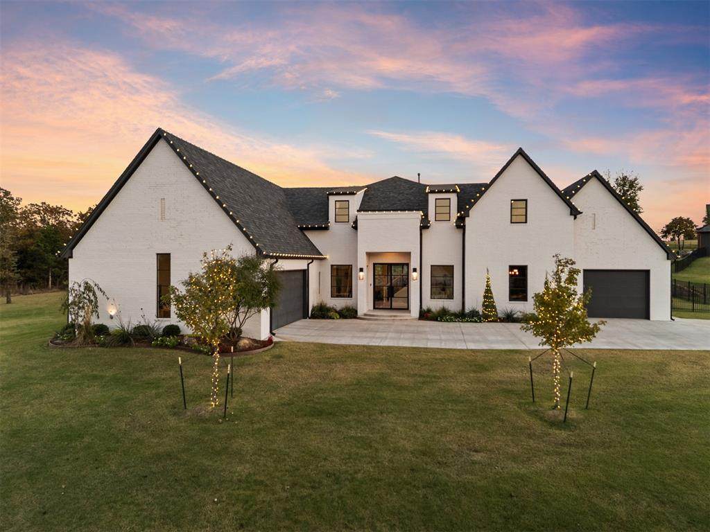 2700 Cherry Glen Drive - Photo 1