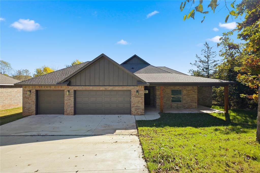 12444 Oak Alley - Photo 1