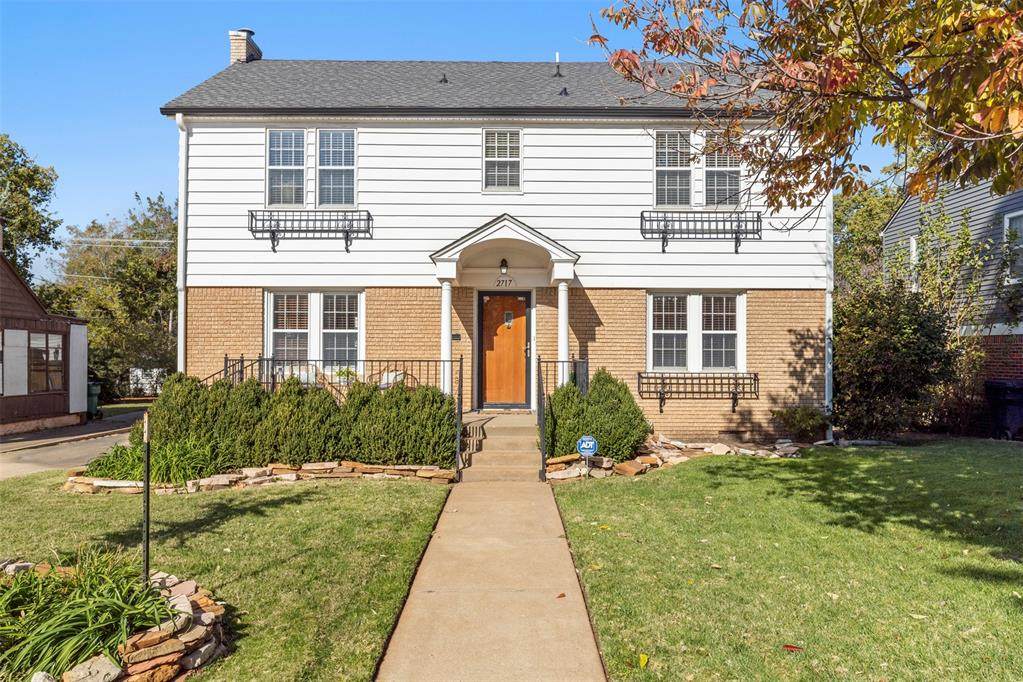 2717 26th Street - Photo 1