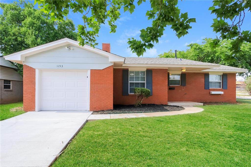 1153 Elmhurst Street - Photo 1