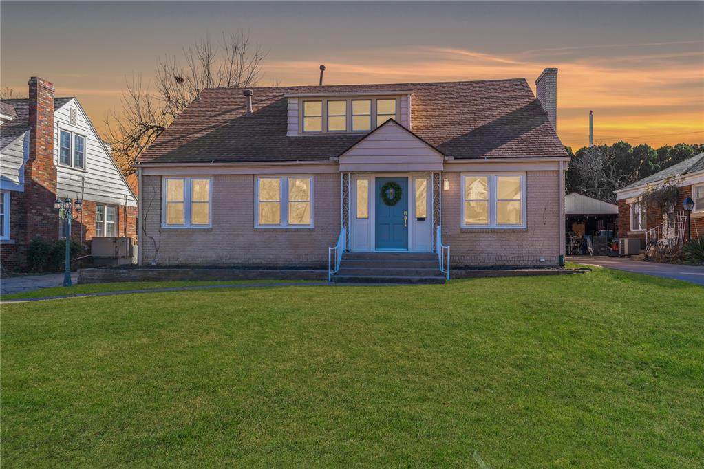 2128 25th Street - Photo 1