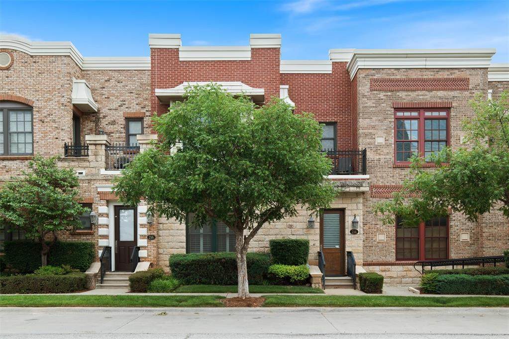 214 Russell M Perry Avenue - Photo 1