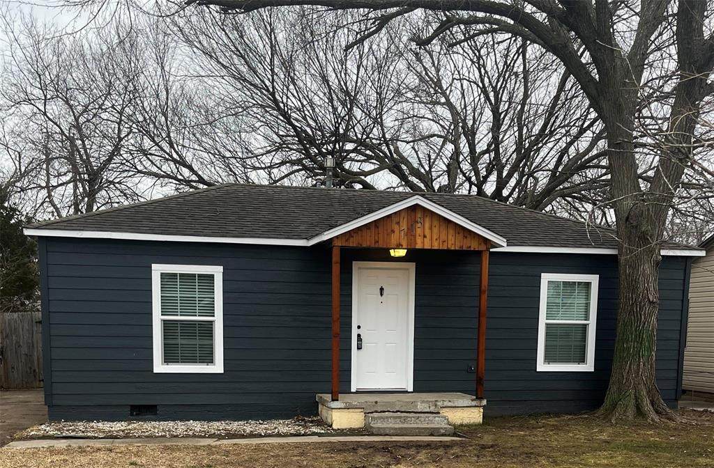 713 Cockrel Avenue - Photo 1