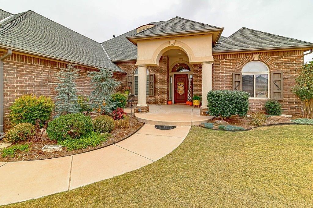 231 Brandon Circle - Photo 1
