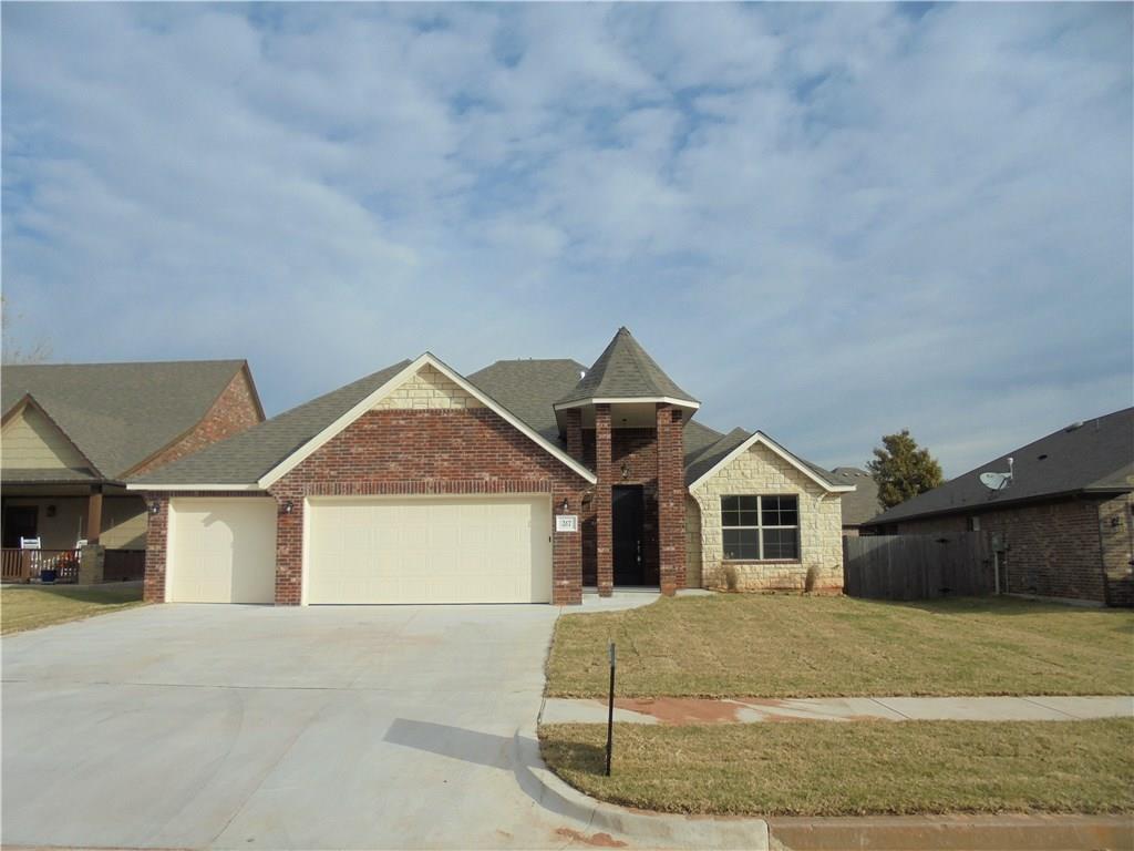 317 Stoneridge - Photo 1