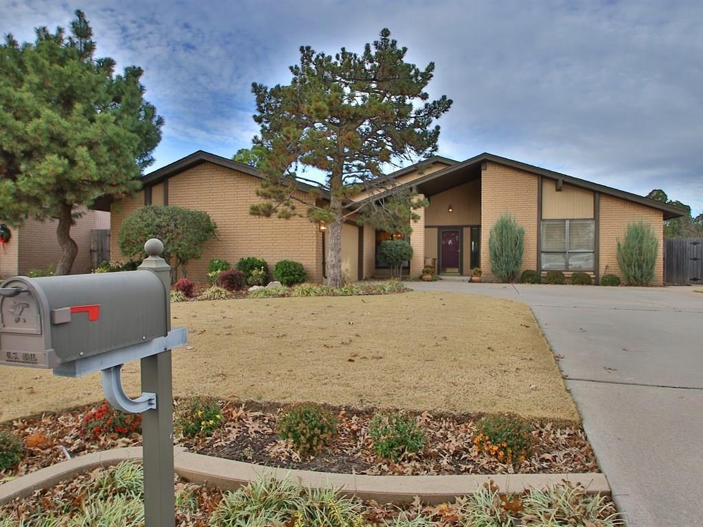 7413 104th - Photo 1