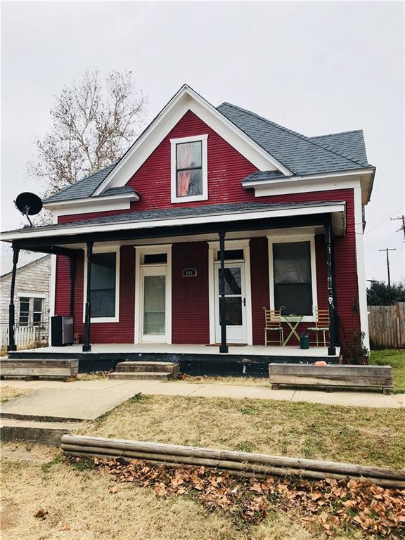 800 Williams Street - Photo 1