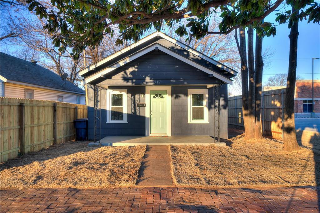 517 Division Street - Photo 1
