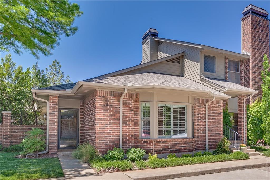 6204 Waterford Boulevard - Photo 1