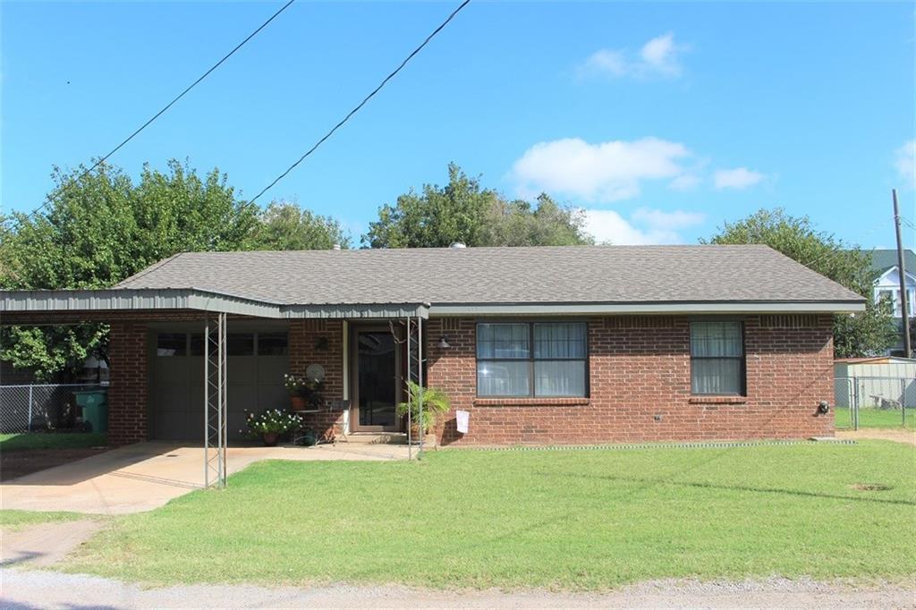 305 Tyler - Photo 1