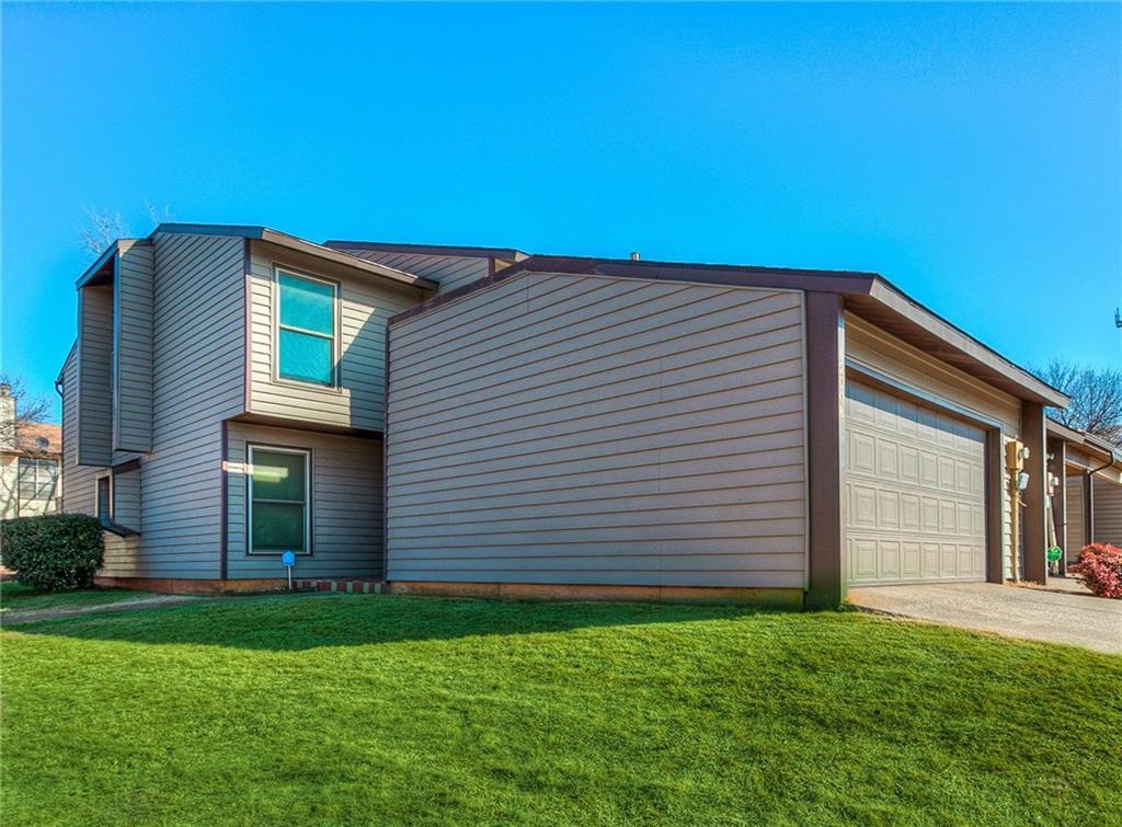 12008 Hawthorne Lane - Photo 1
