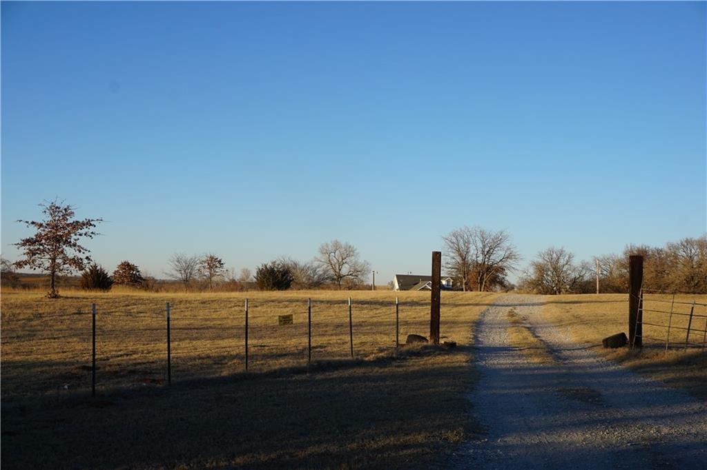 2346 County Road 1370 - Photo 1