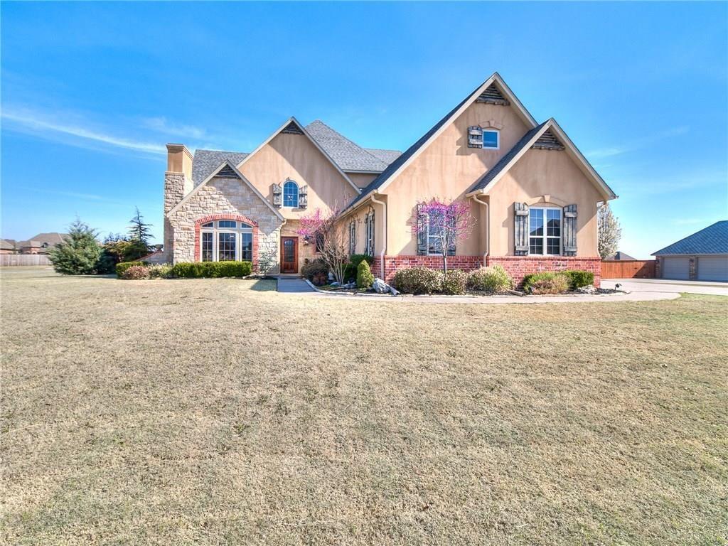 243 Brandon Circle - Photo 1