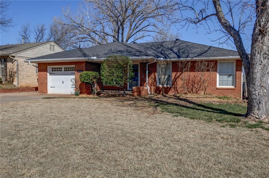 2733 67th Street - Photo 1
