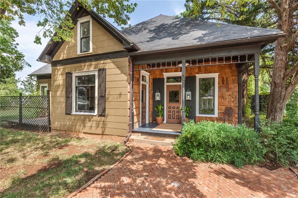 503 Buena Vista Boulevard - Photo 1
