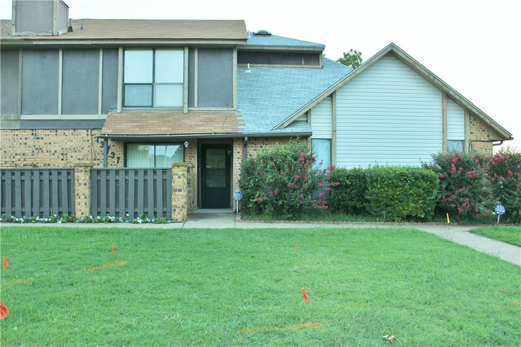 13737 Fairhill Avenue - Photo 1