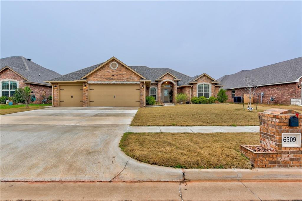 6509 Bent Wood Drive - Photo 1