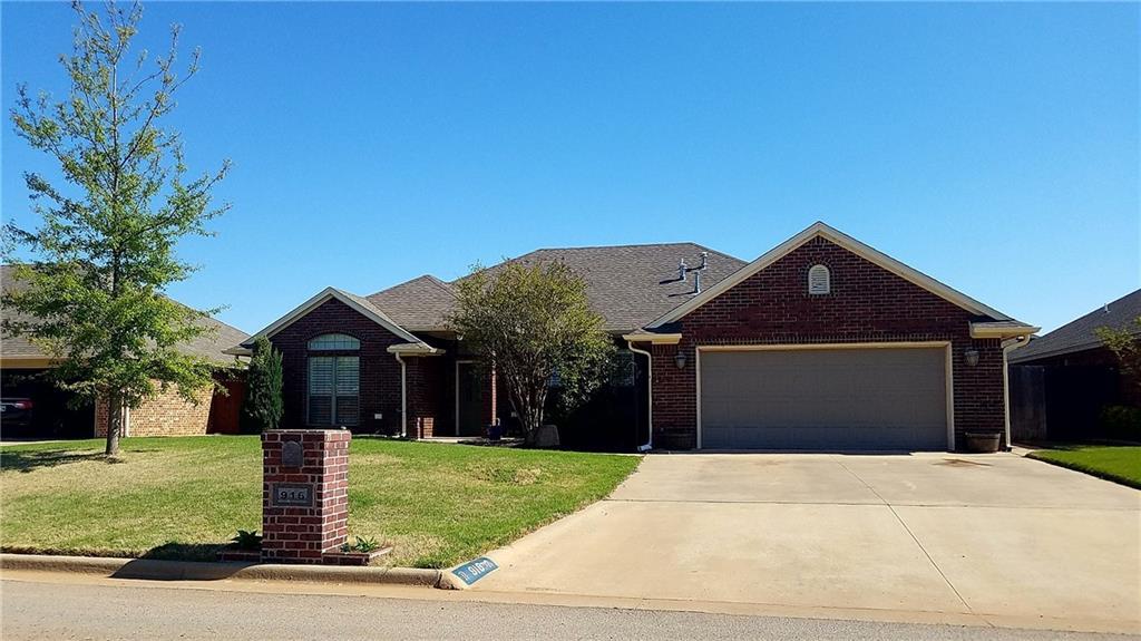 916 Sheryl Lane - Photo 1