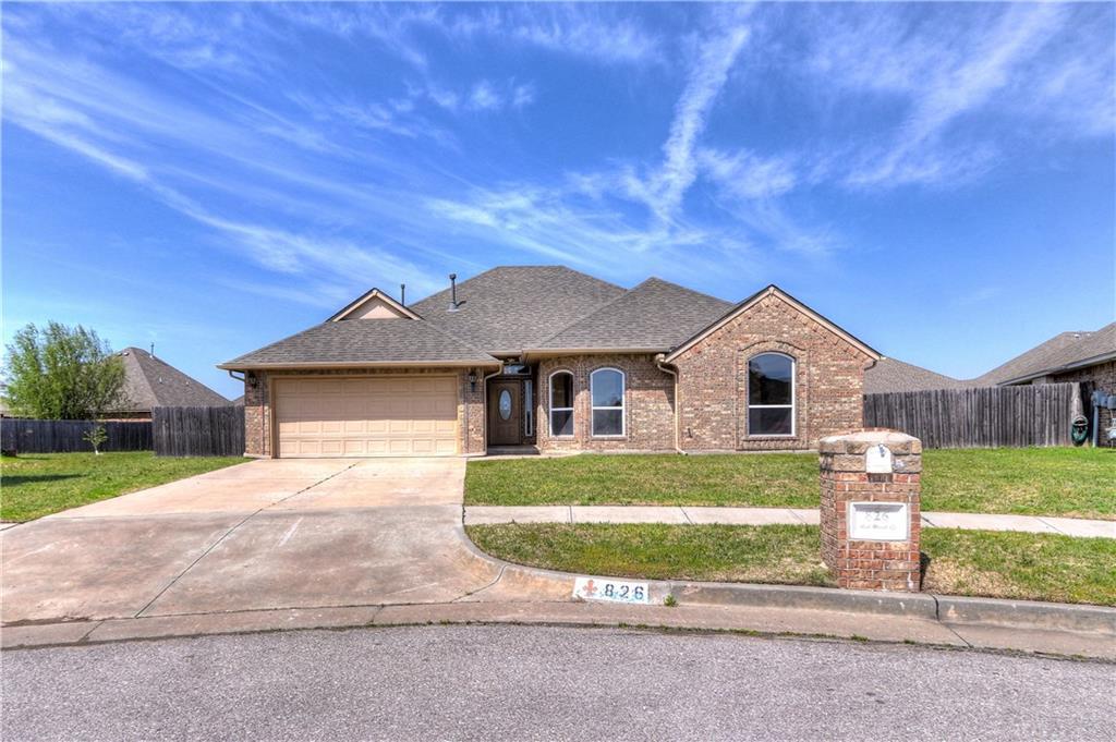 826 Rickwood - Photo 1