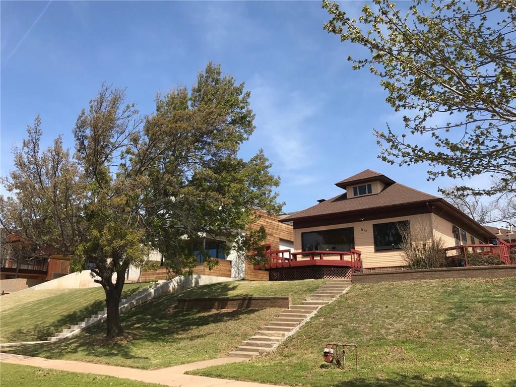 817 7th Street - Photo 1