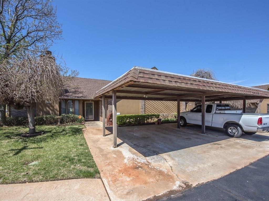 6409 Lyrewood Terrace - Photo 1