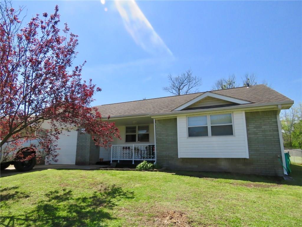 120 Robin Lane - Photo 1