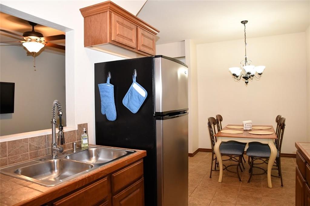 1812 Alameda - Photo 1