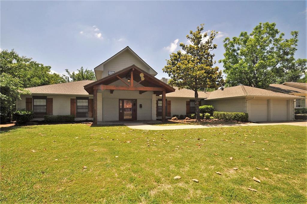2612 Cambridge Court - Photo 1