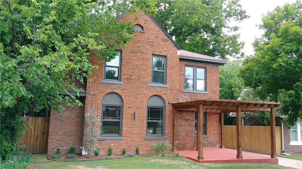725 15th Street - Photo 1