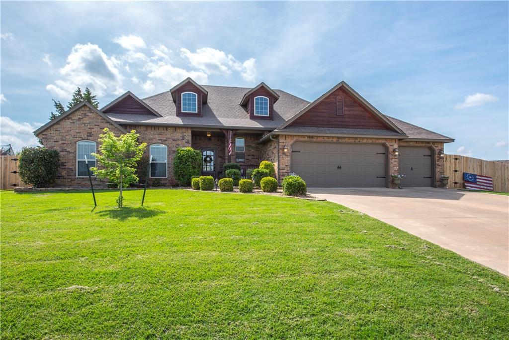 1368 Vista Circle - Photo 1