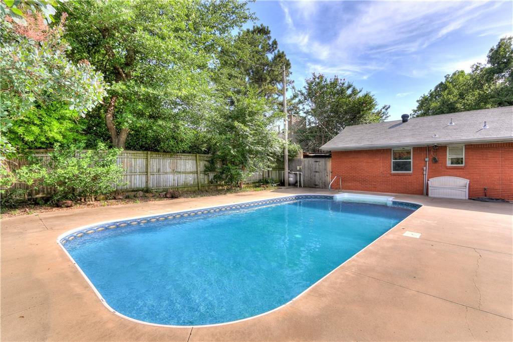 5916 Sapulpa Avenue - Photo 1