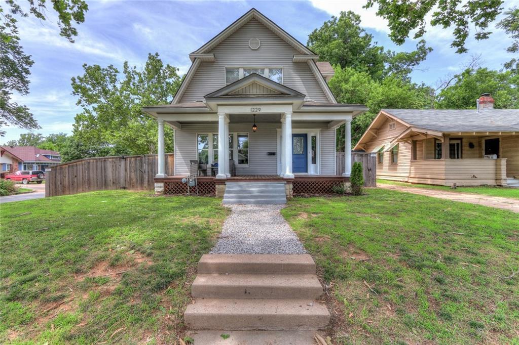 1229 11th Street - Photo 1