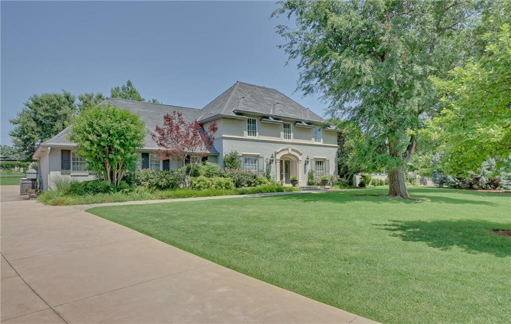 6601 Grand Boulevard - Photo 1