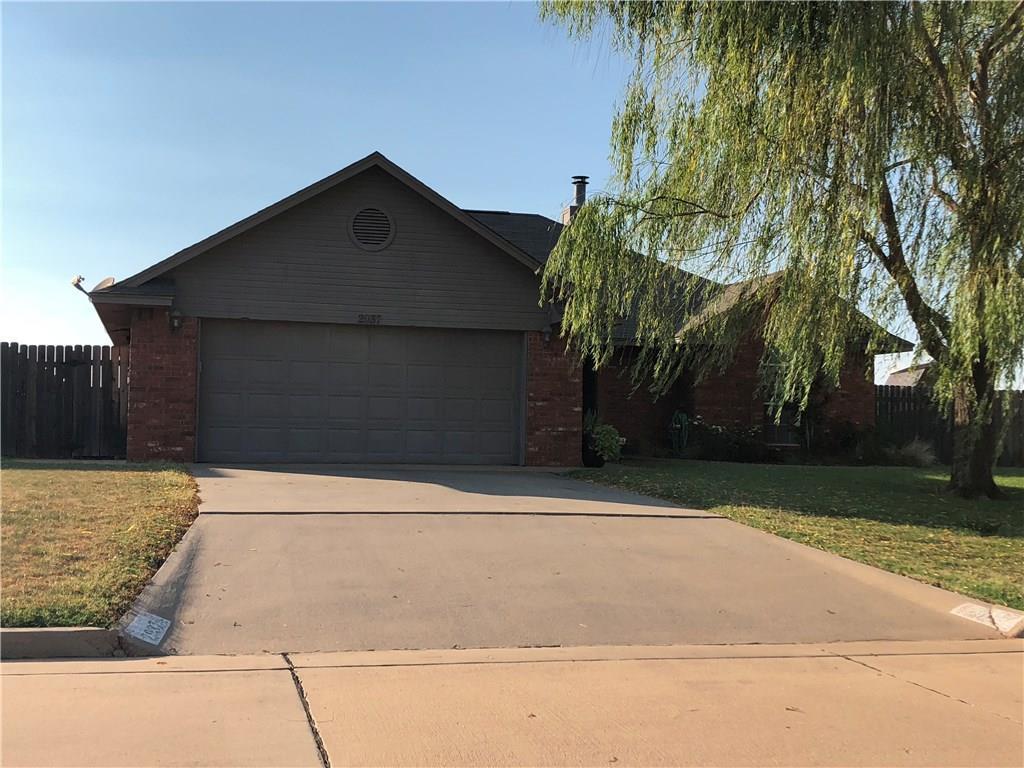 2937 Laurel Circle - Photo 1