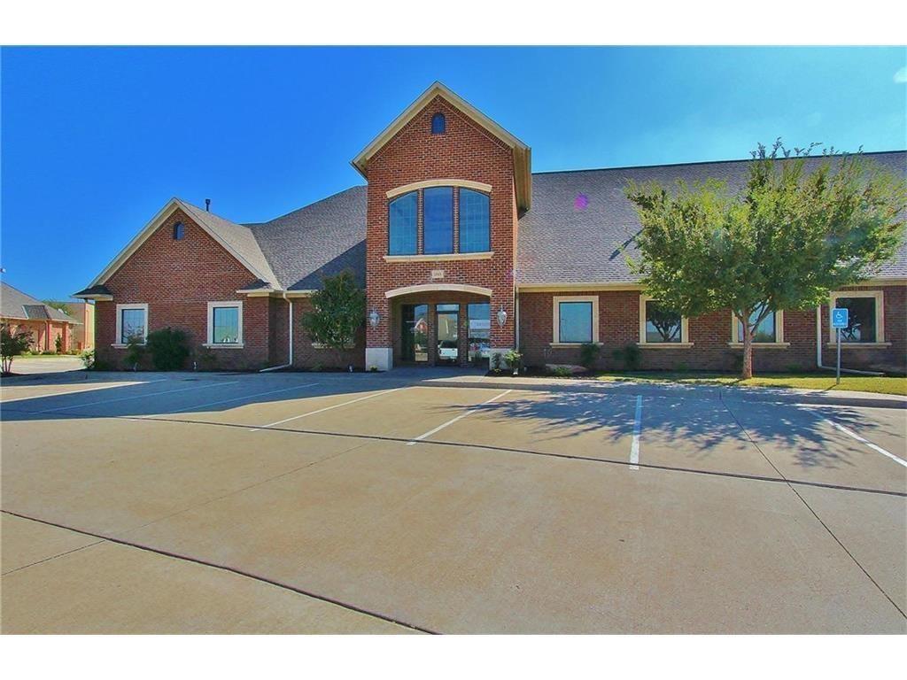 1703 Professional Circle - Photo 1