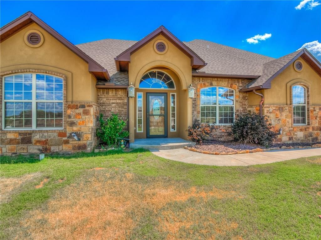 7600 Leoma Lane - Photo 1