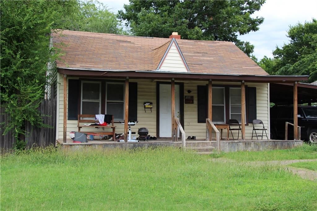 1133 31st Street - Photo 1