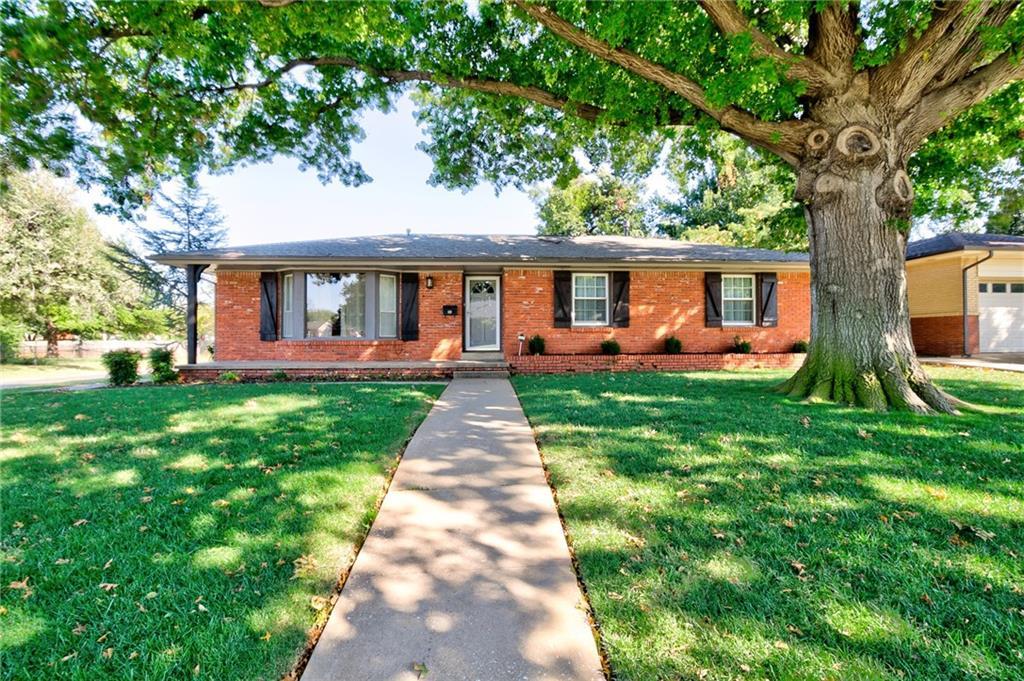 10208 Sunnymeade Place - Photo 1