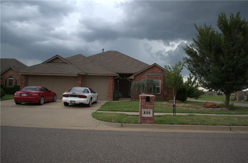 800 Caroline Drive - Photo 1